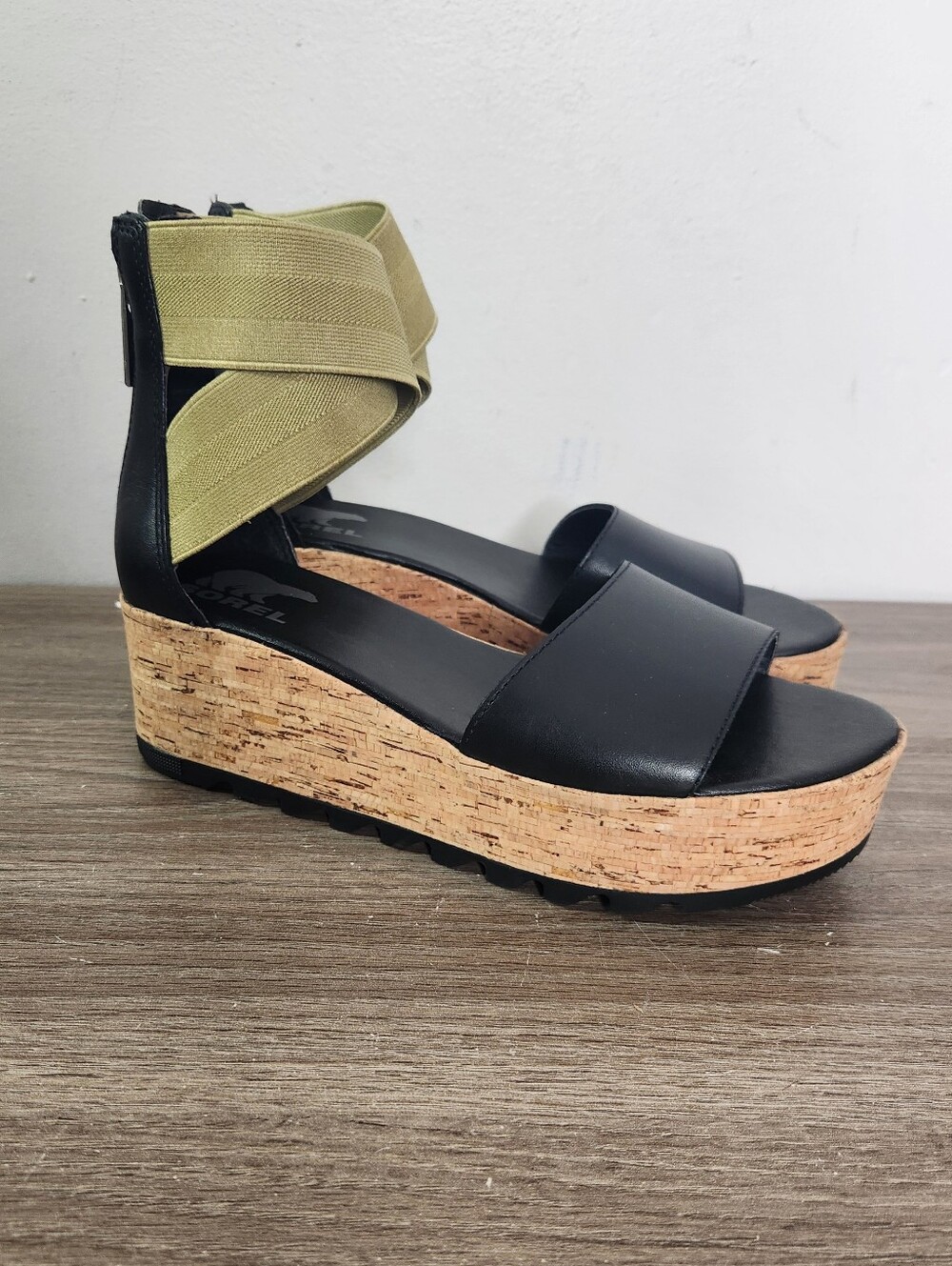 Sorel Cameron Flatform Ankle Strap Sandals